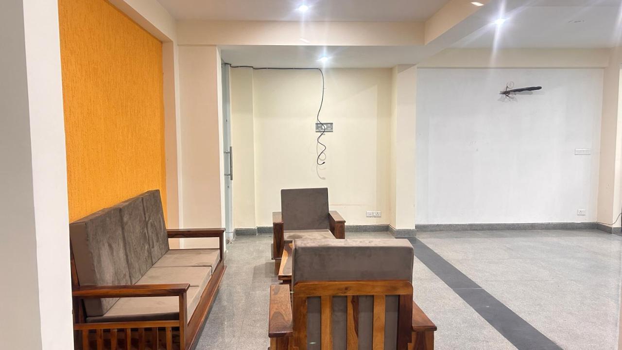 Lime Tree Service Apartment - Medanta Medicity, Ґурґаон Екстер'єр фото