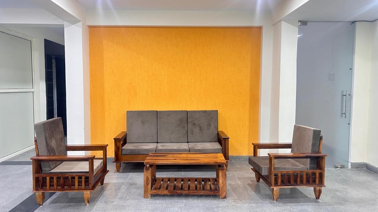 Lime Tree Service Apartment - Medanta Medicity, Ґурґаон Екстер'єр фото
