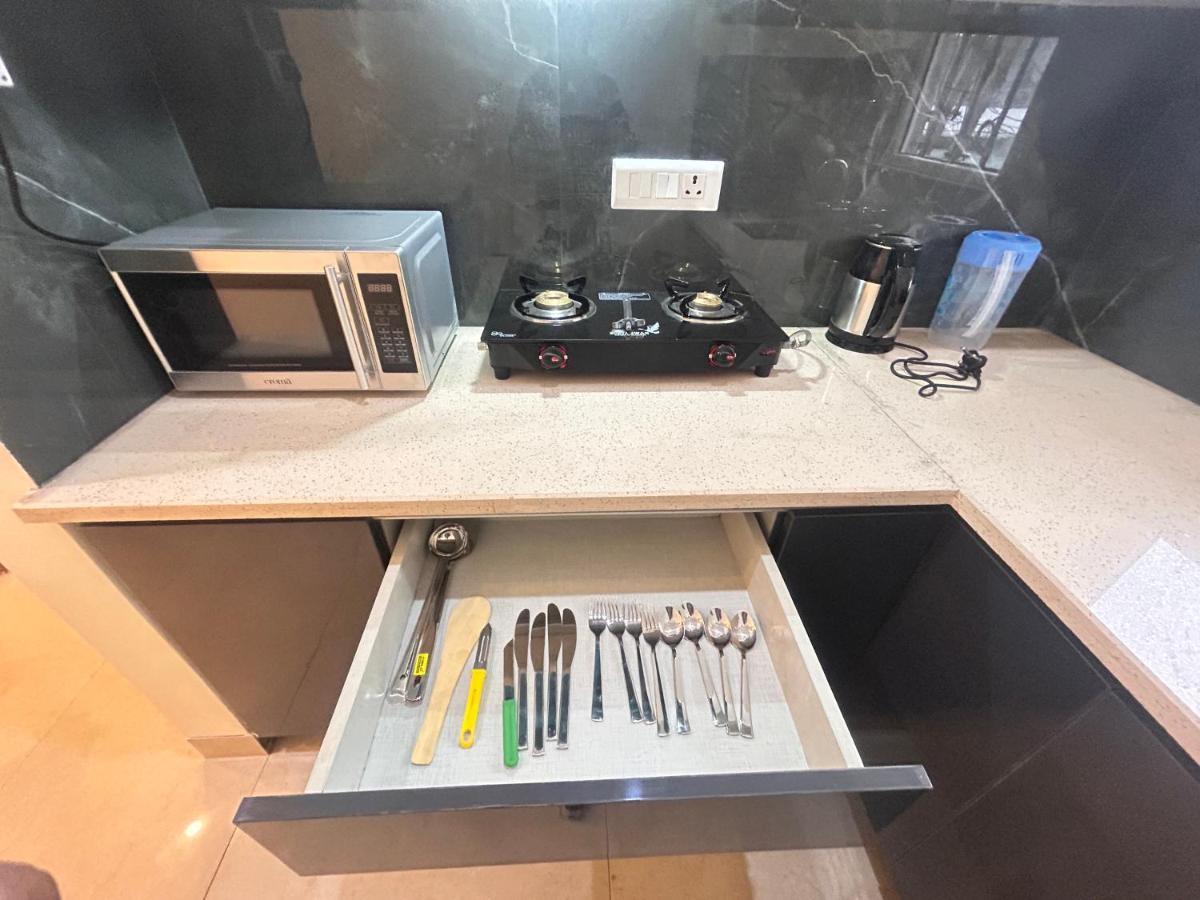 Lime Tree Service Apartment - Medanta Medicity, Ґурґаон Екстер'єр фото