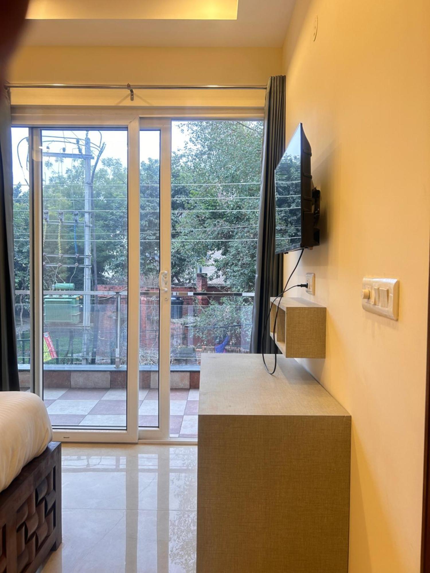 Lime Tree Service Apartment - Medanta Medicity, Ґурґаон Екстер'єр фото