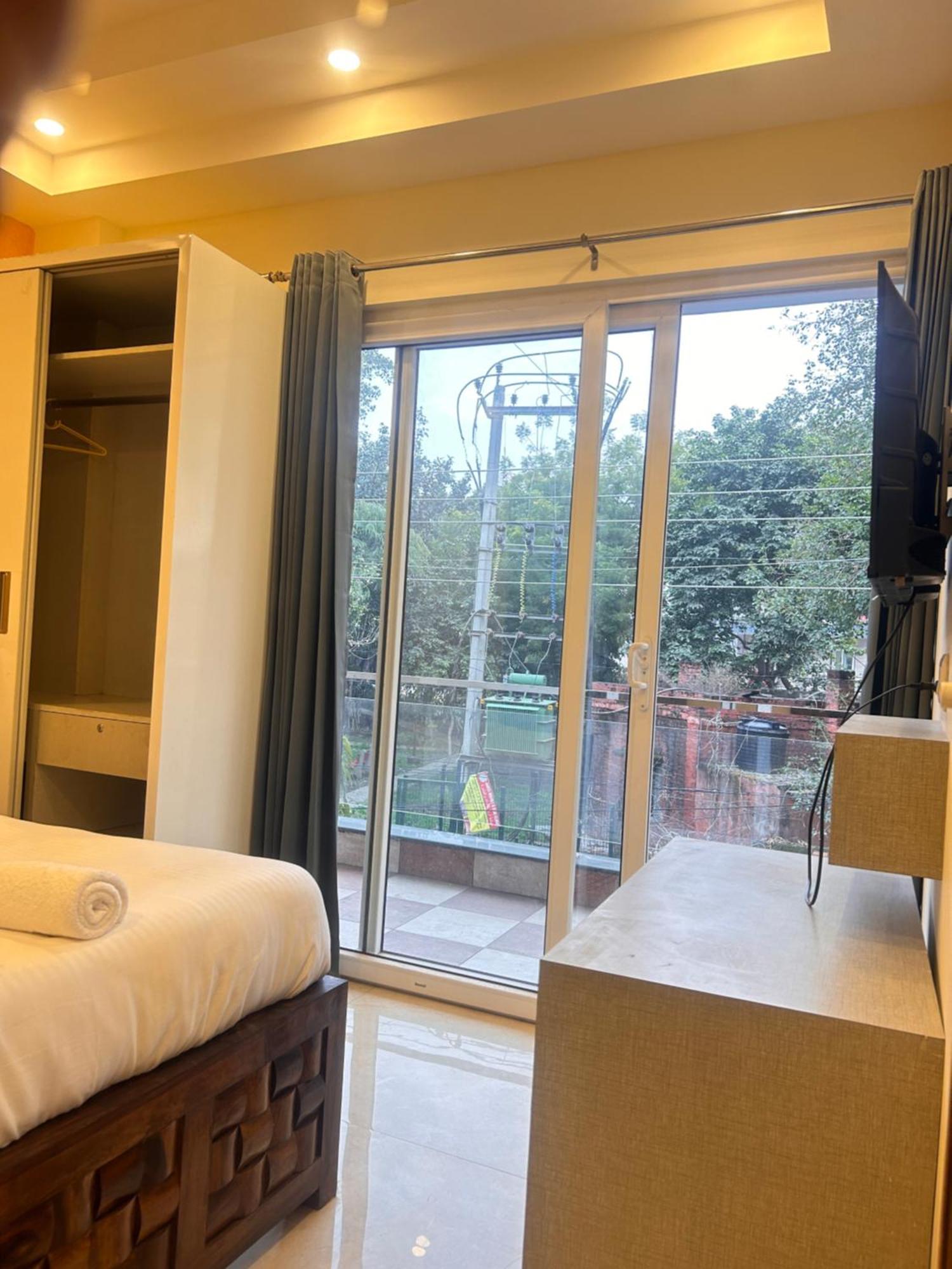 Lime Tree Service Apartment - Medanta Medicity, Ґурґаон Екстер'єр фото